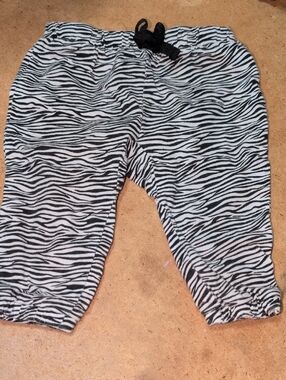 ❤️‍🔥10/$10❤️‍🔥 Baby Koalababy Zebra Animal Print Pants Size 3-6M
